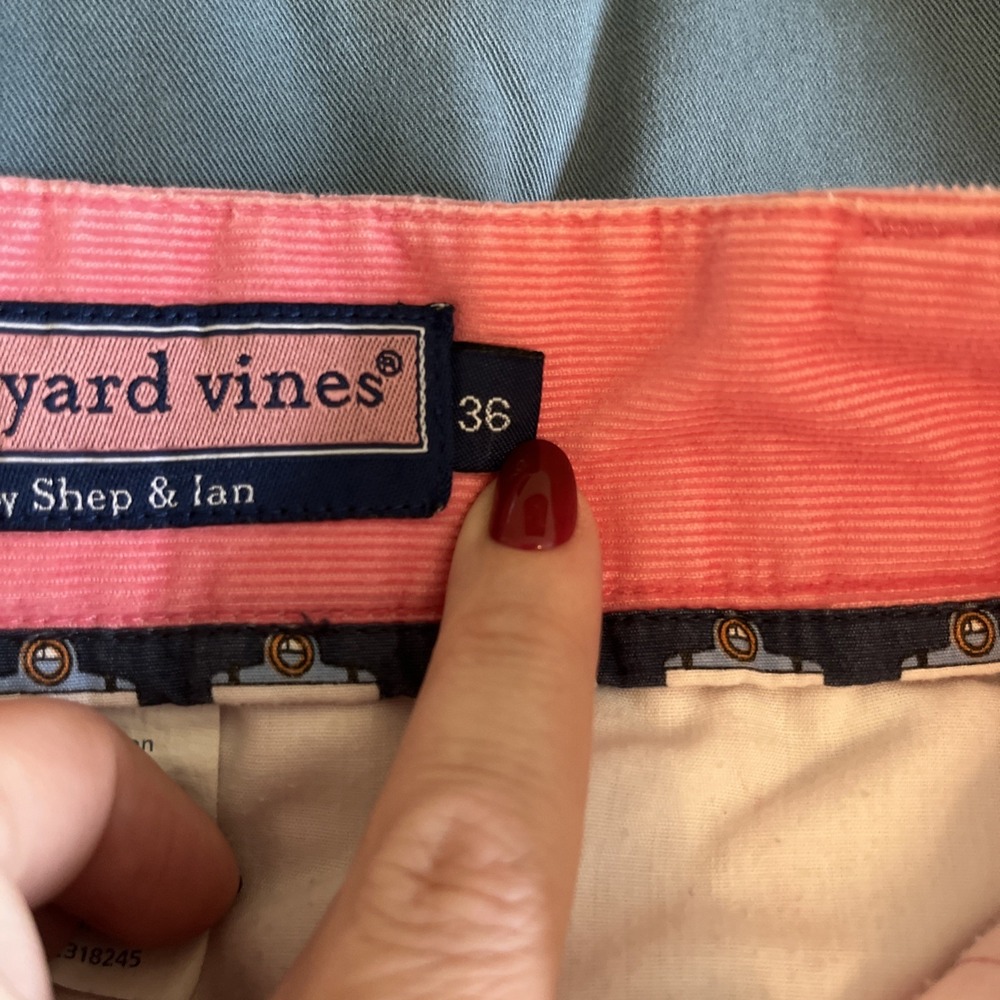Vineyard Vines Men's 36 Ribbed Micro Corduroy Shorts Coral Pink - Picture 8 of 8